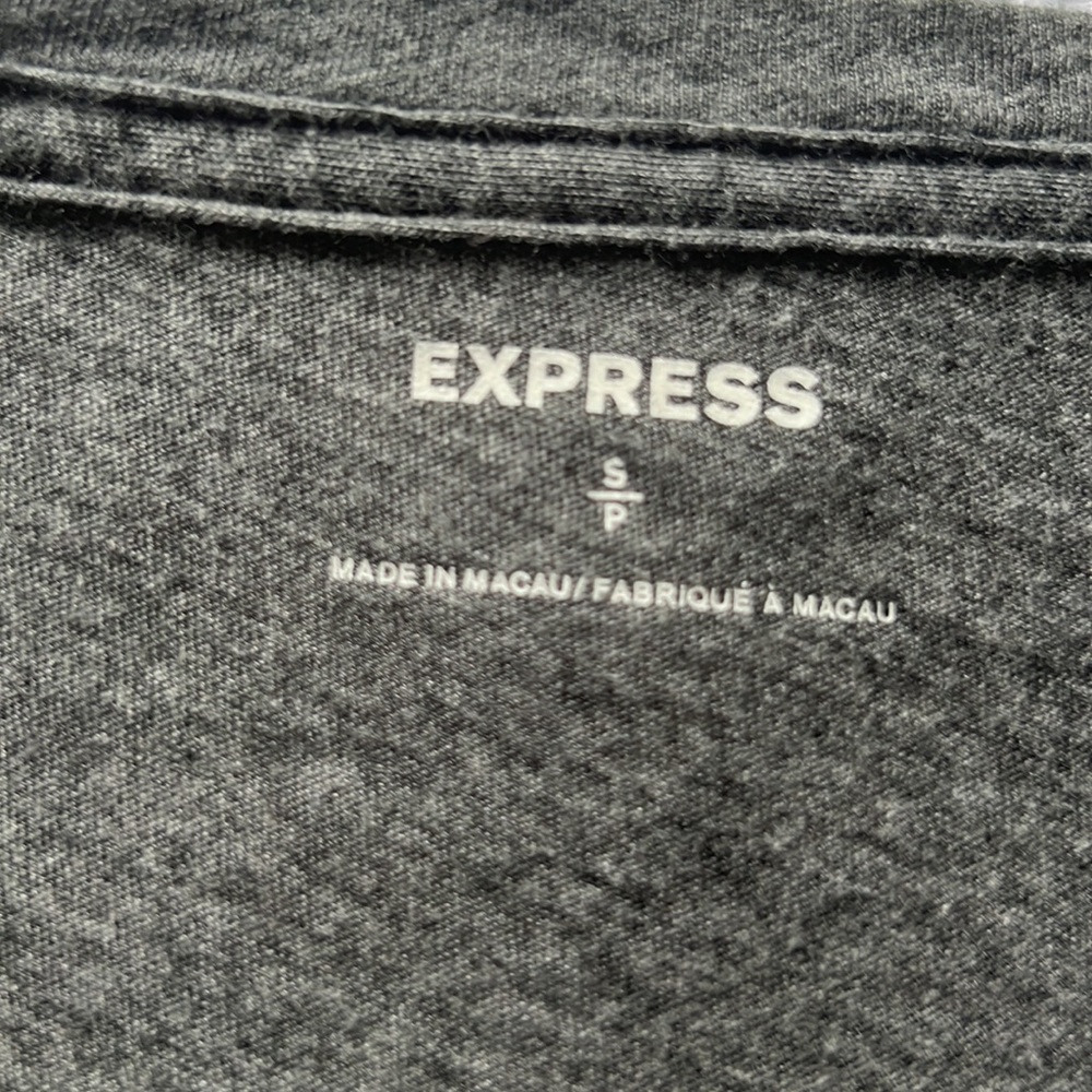 Express Sequin Tee - Picture 3 of 4